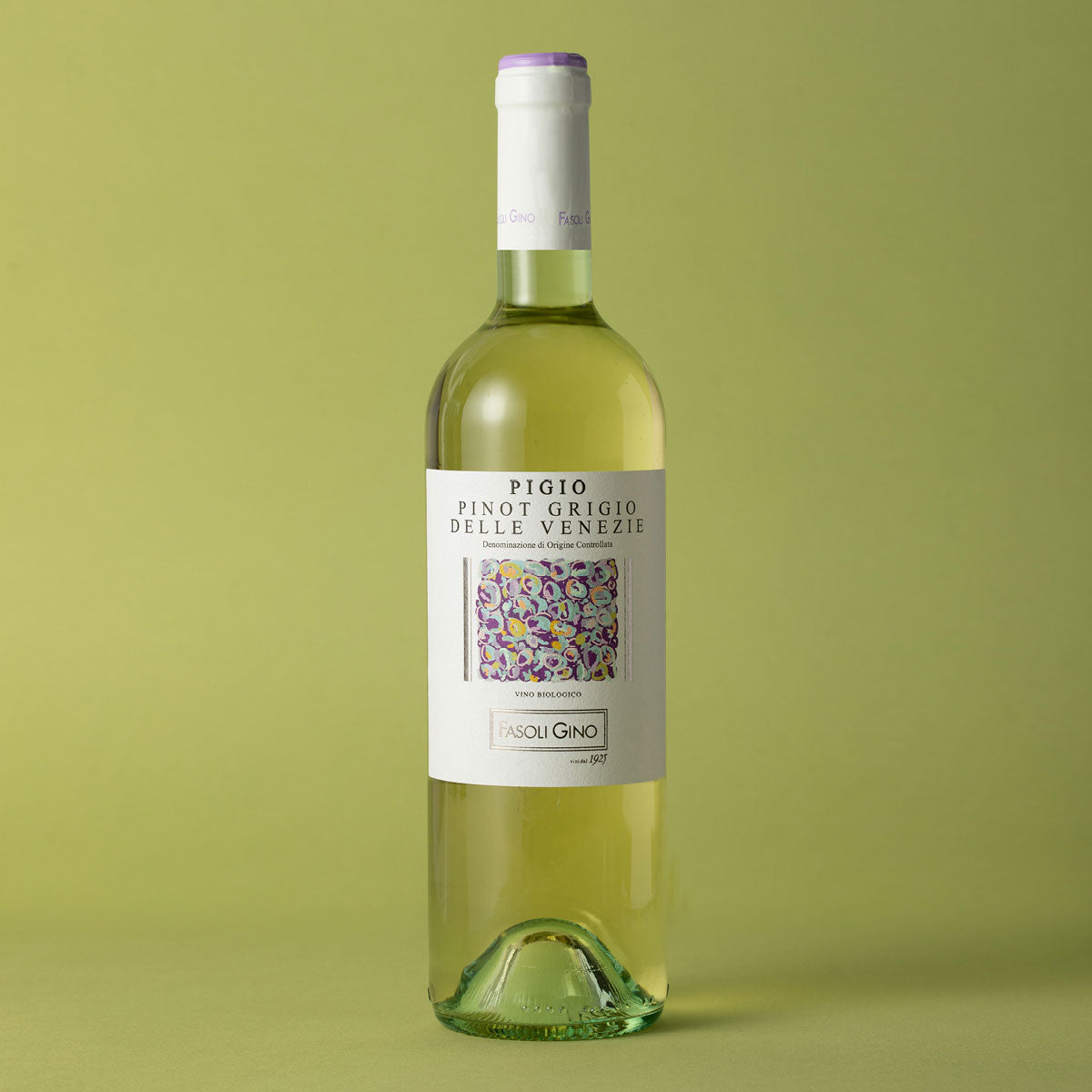 Styled image of Fasoli Gino Pinot Grigio — a refreshing biodynamic white wine from Verona, perfect for aperitivo and light seasonal fare